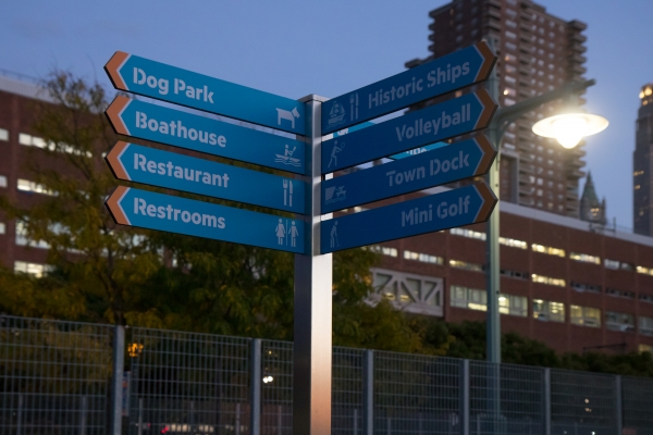 Wayfinder signs tell you which way to specific areas in the Park
