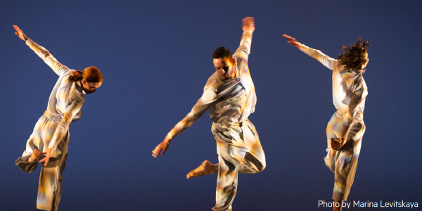 doug elkins choreography, etc dancers perform O, Round Desire at the Hudson River Park Dance Festival
