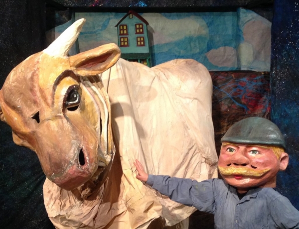 Arm of the Sea theater company performs at Submerge