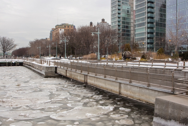 The bow notch along Hudson River Park's esplanade in winter