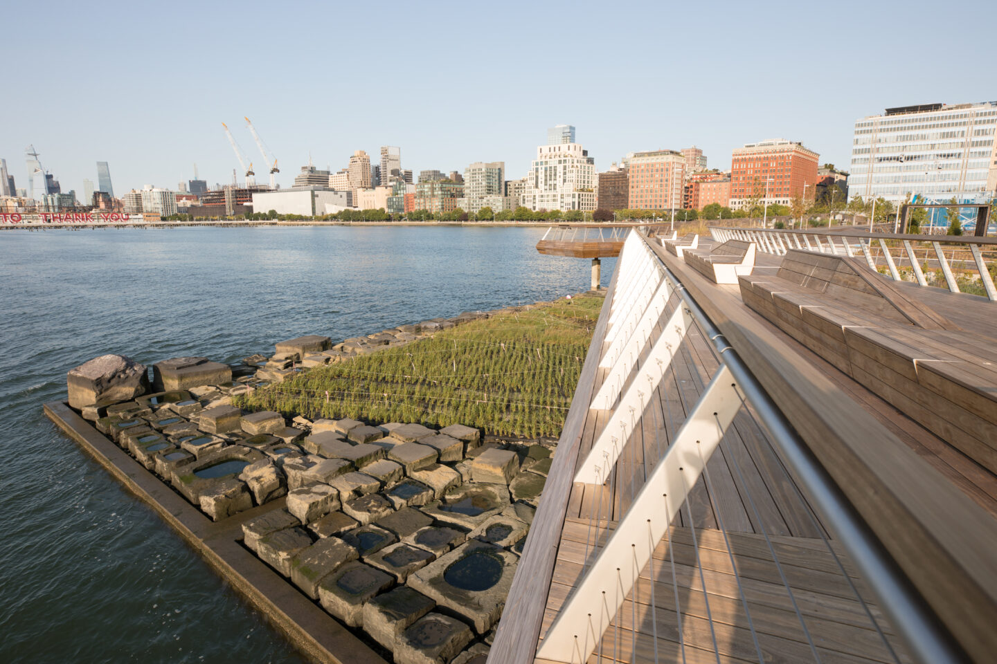 Side view of the Pier 26 get down