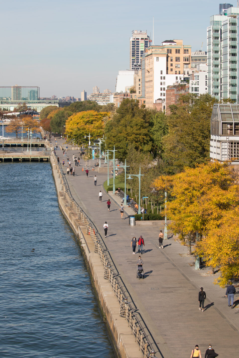 Fall Greenwich Village 2020 esplanade