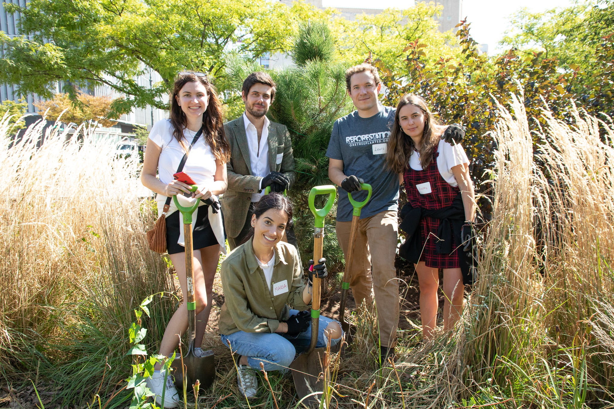 Volunteers with tree planting at Hudson River Park