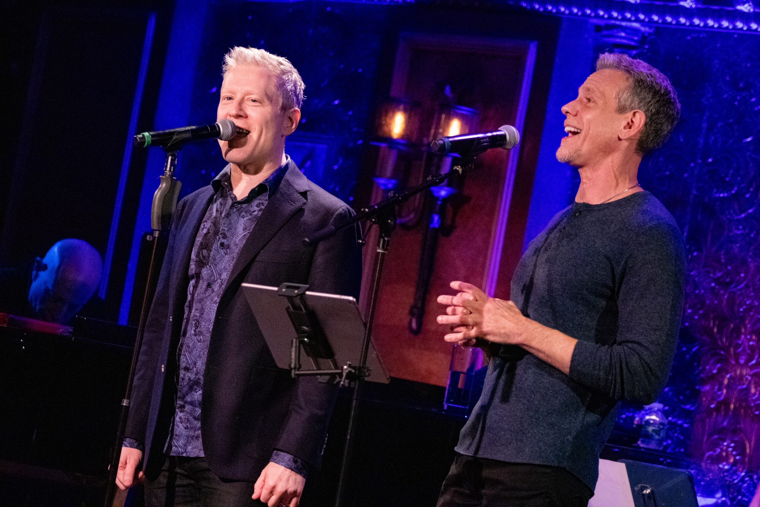 Anthony Rapp (left) and Adam Pascal (right) singing together on stage
